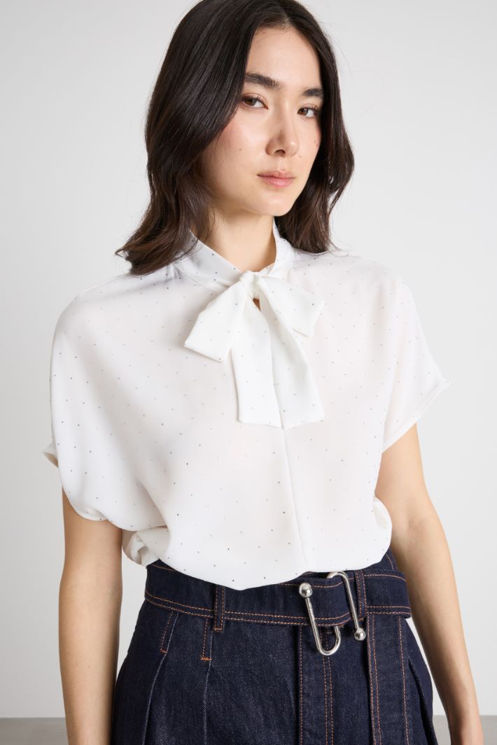 Blusa con micro cristalli Intrend - 3