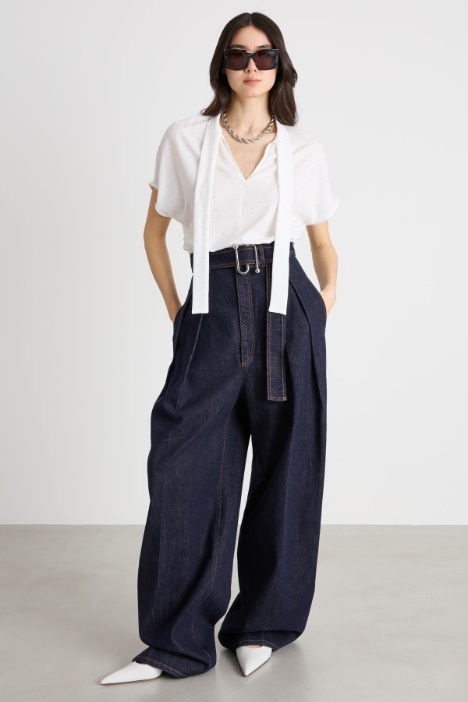 Blusa con micro cristalli Intrend