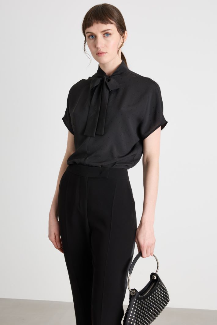 Blusa con micro cristalli Intrend - 2