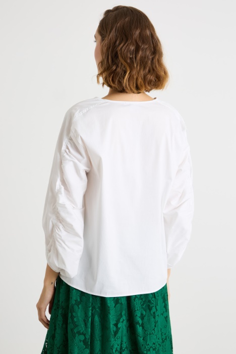 Camicia con maniche arricciate