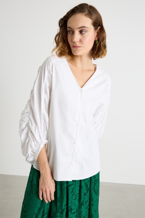 Ruched-sleeve shirt Intrend