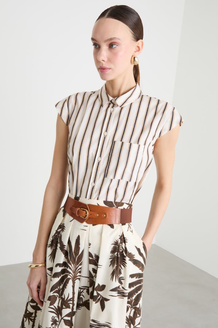 Poplin shirt with cap sleeves Intrend - 2