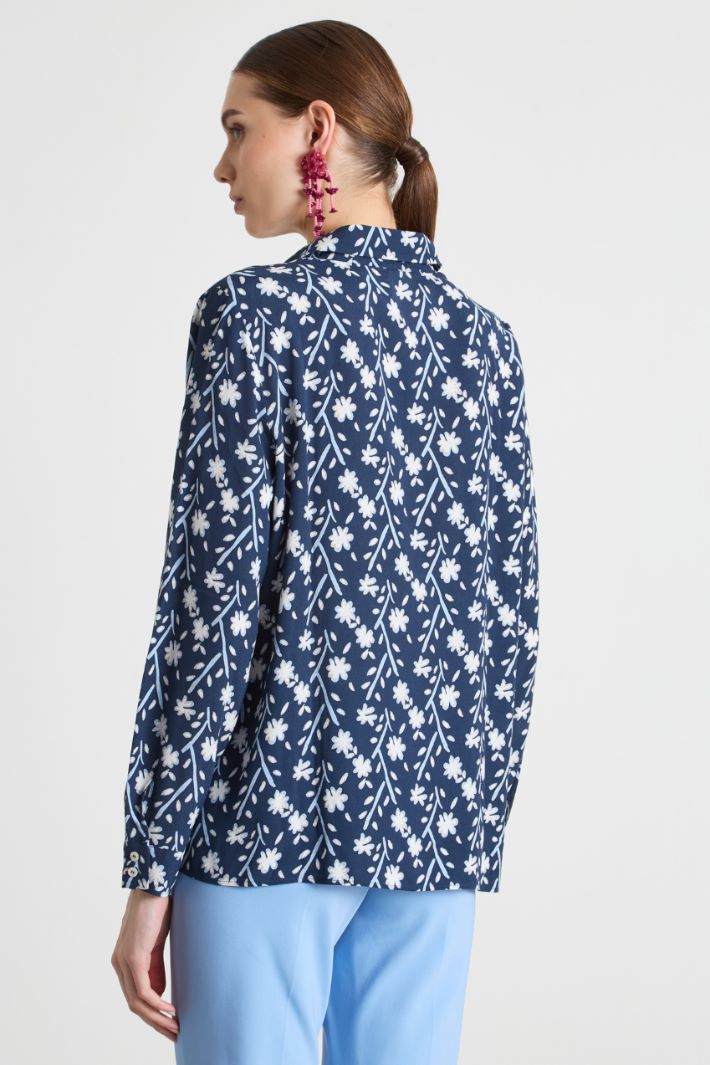 Printed marocain blouse Intrend - 4