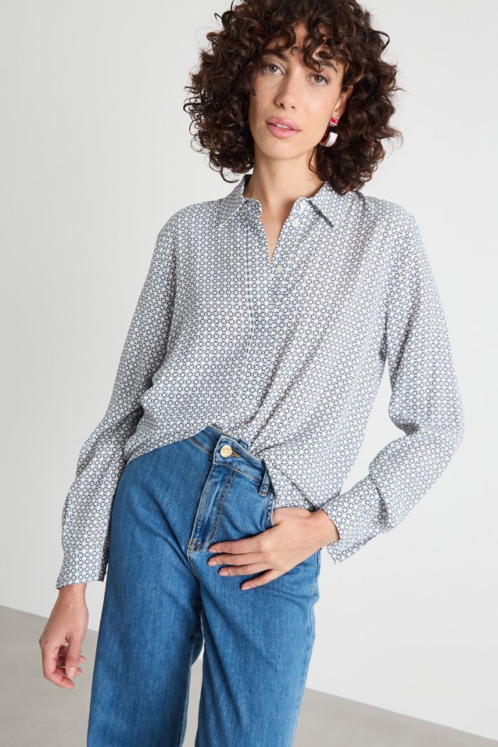 Printed marocain blouse Intrend - 2