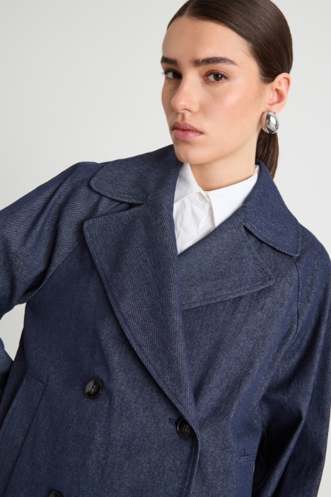 Caban in bull stretch