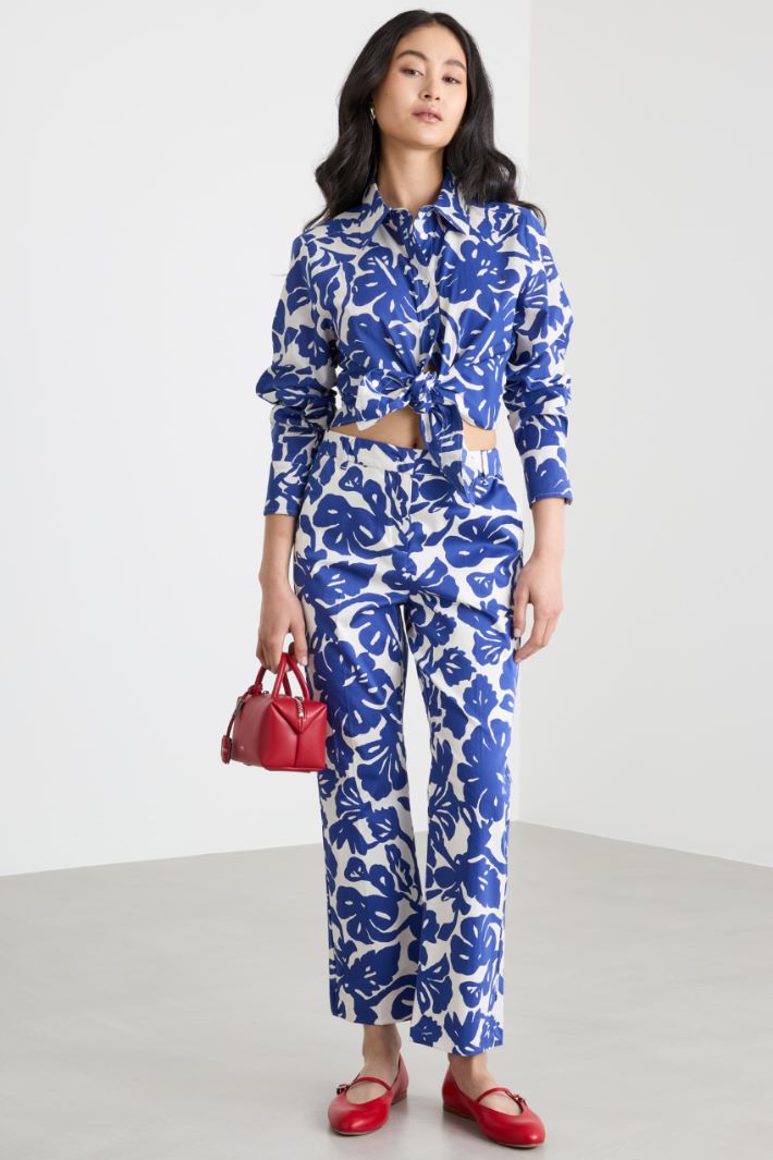 Pantalone crop dritto in raso Intrend