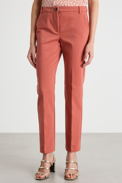 Pantalone dritto con tasche
