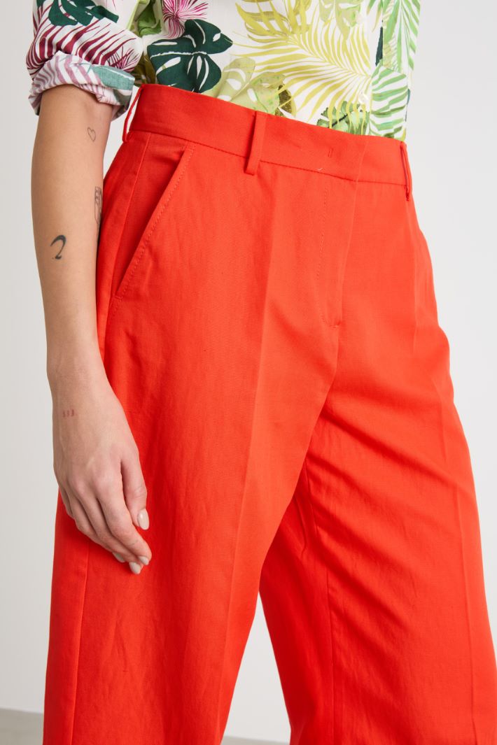 Cropped canvas trousers Intrend - 3