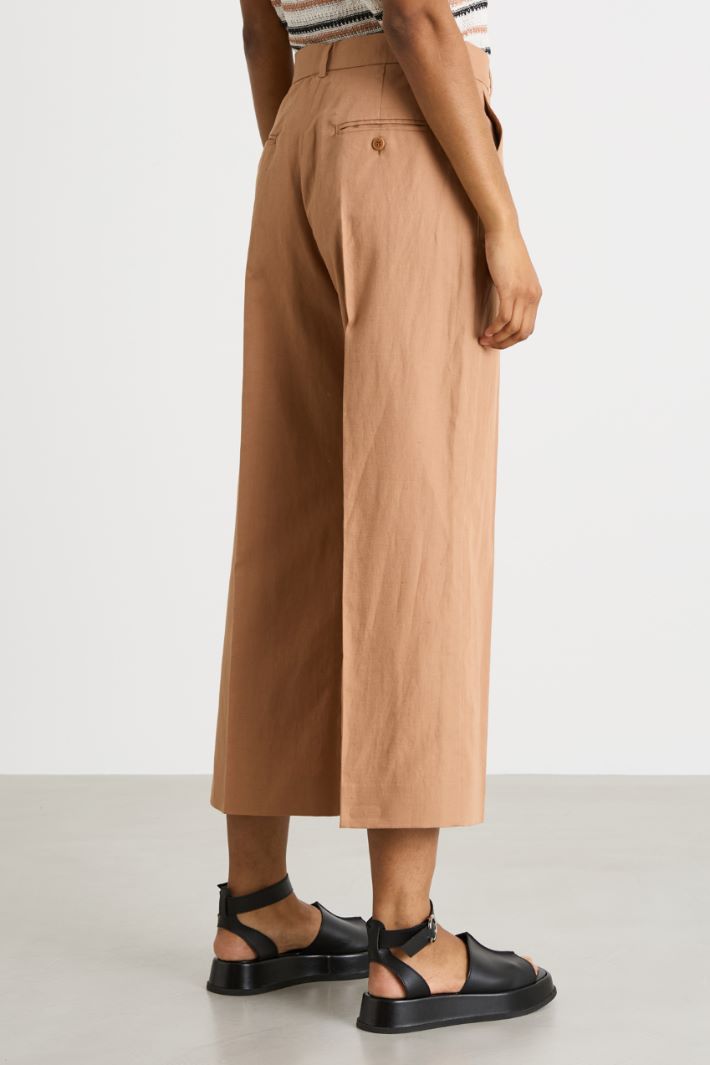 Cropped canvas trousers Intrend - 4