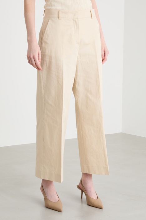 Pantalone cropped in tela