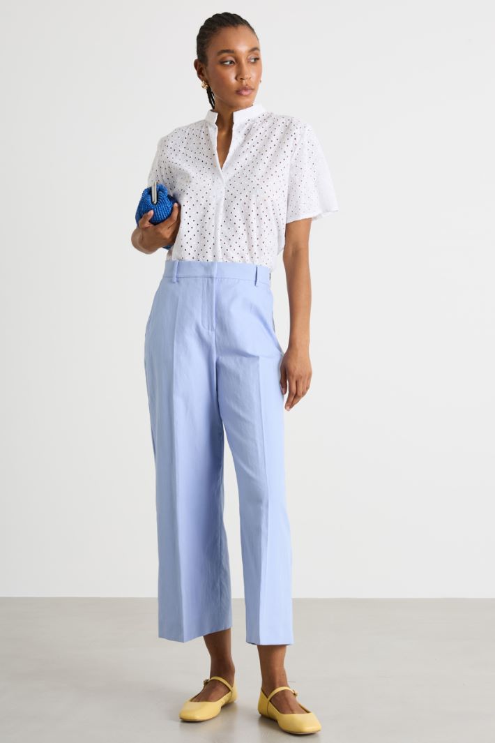 Cropped canvas trousers Intrend