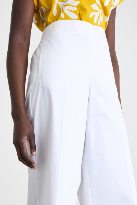 Pantalón recto de satén stretch