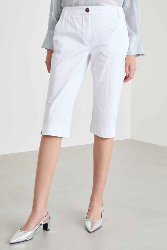 Semi-fitted cropped trousers Intrend - 2