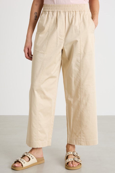 Pantalón cropped ancho