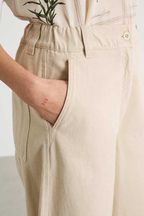 Pantalone ampio in drill