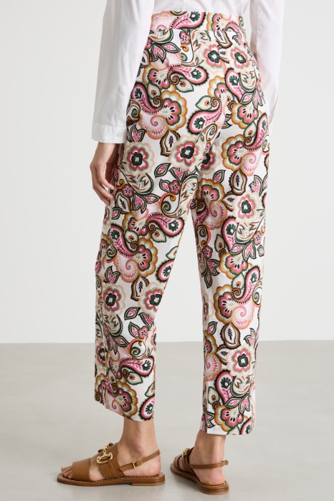 Pantalón recto elástico