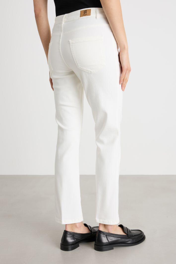 Cropped slim-fit trousers Intrend - 4