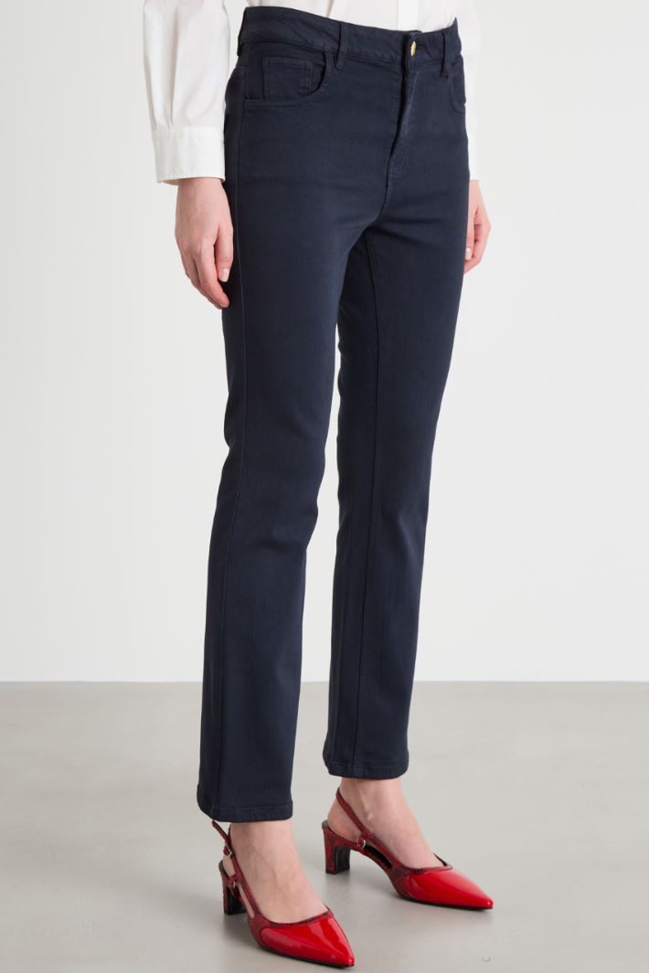 Cropped slim-fit trousers Intrend - 2