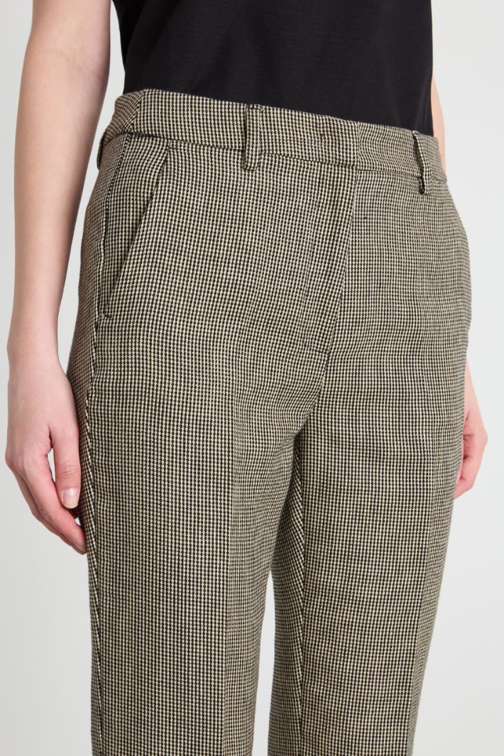 Cropped trousers Intrend - 3