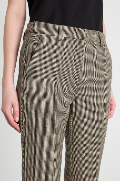Pantalón cropped
