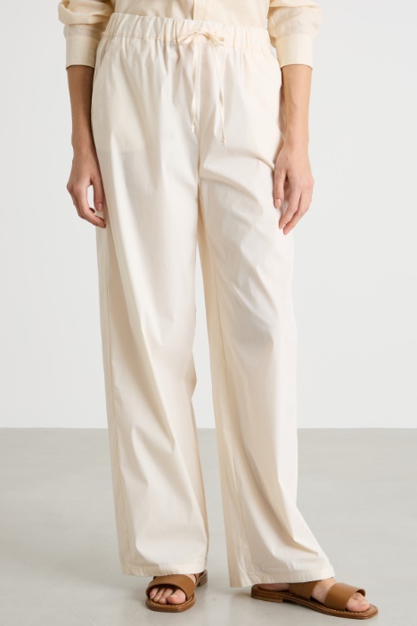 Pantalón ancho con cordón ajustable