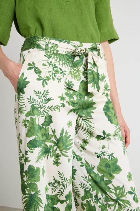 Pantalone con cintura