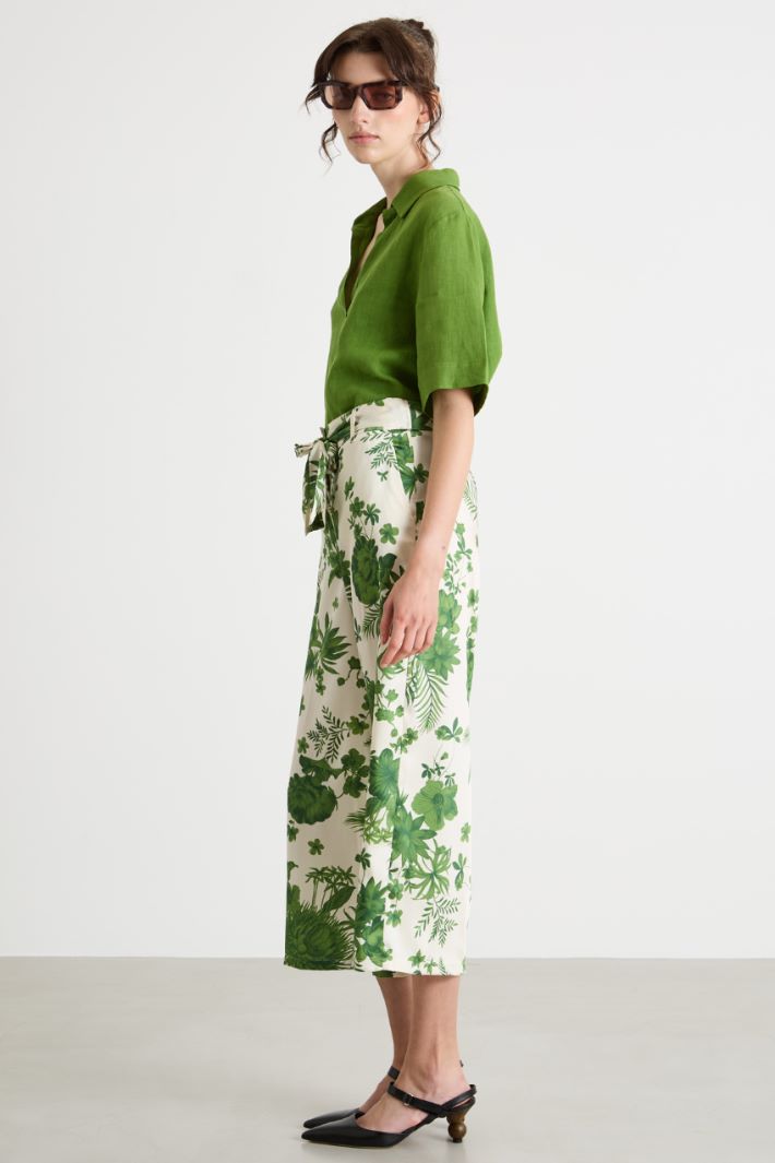 Belted trousers Intrend