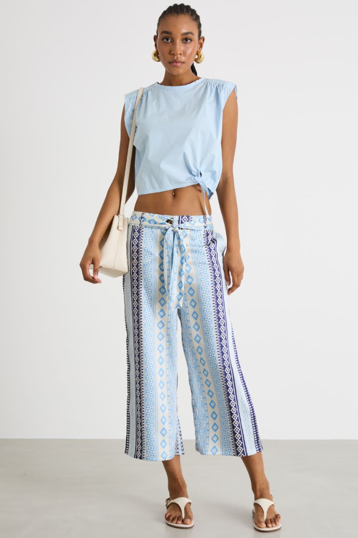 Belted trousers Intrend