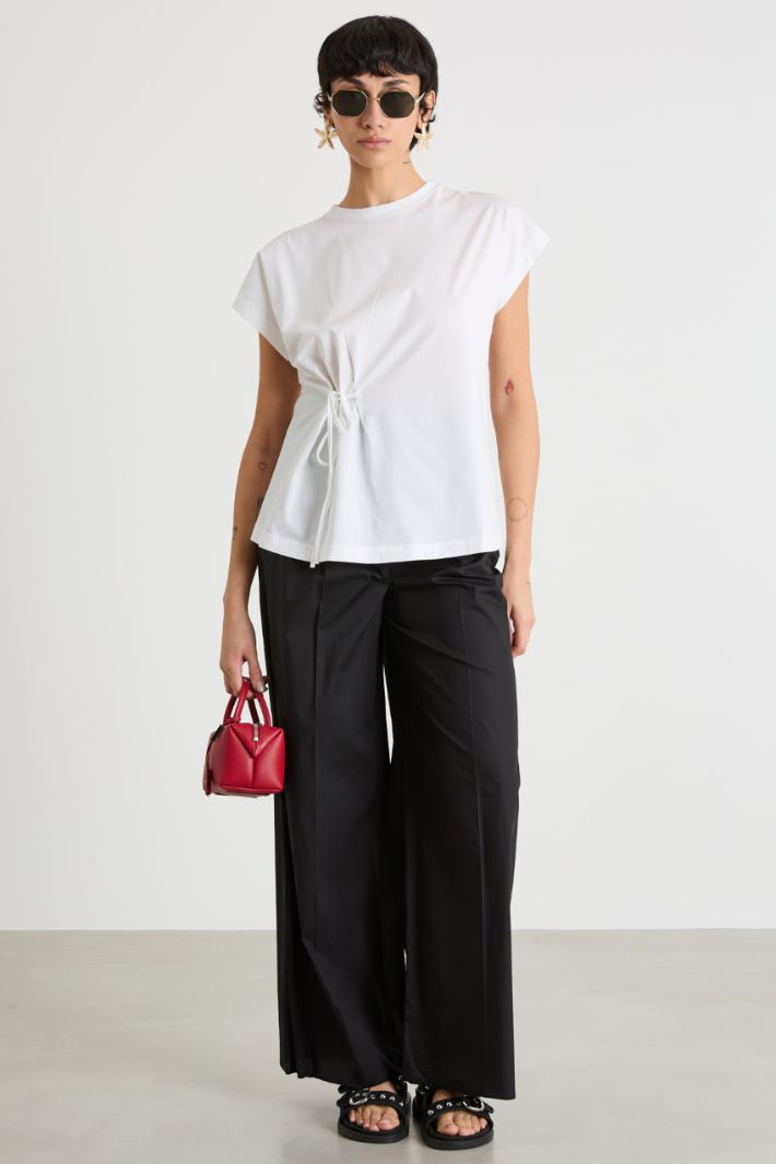 Pleated wide-leg trousers Intrend