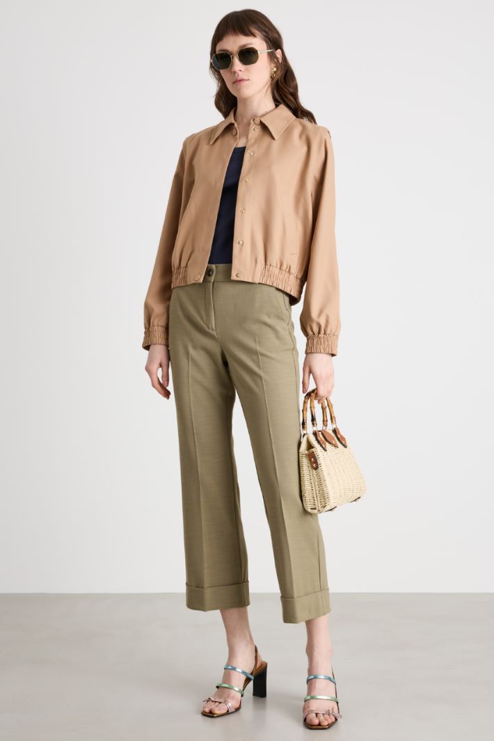 Pantalone con fondo flare Intrend