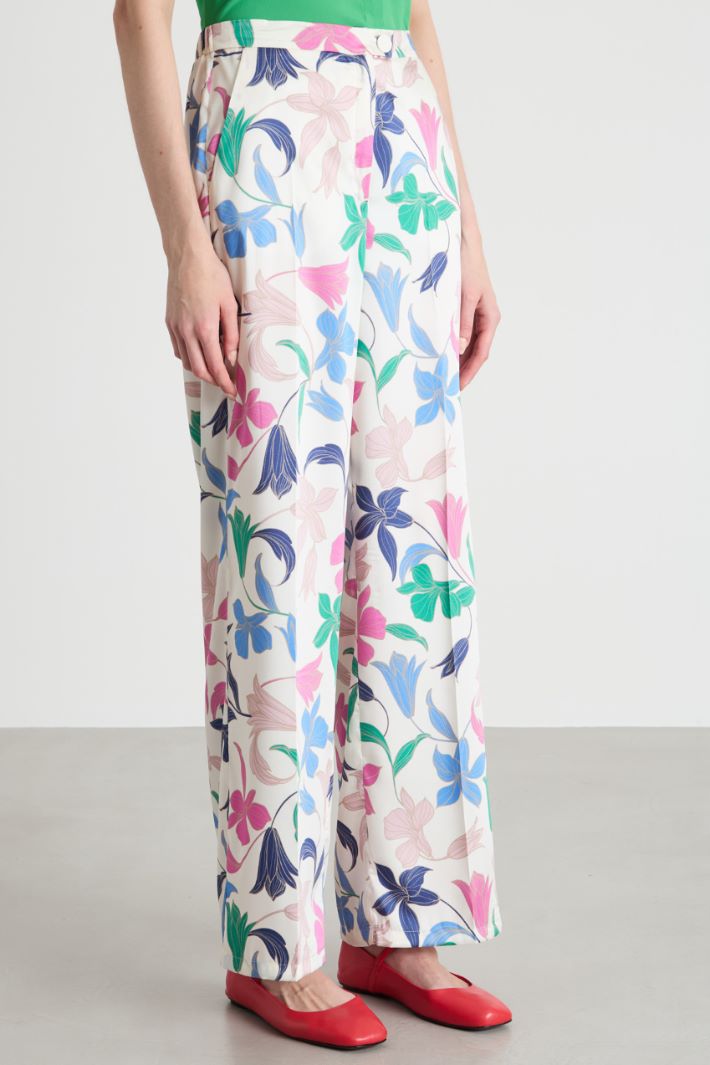 Straight-fit twill trousers Intrend - 2