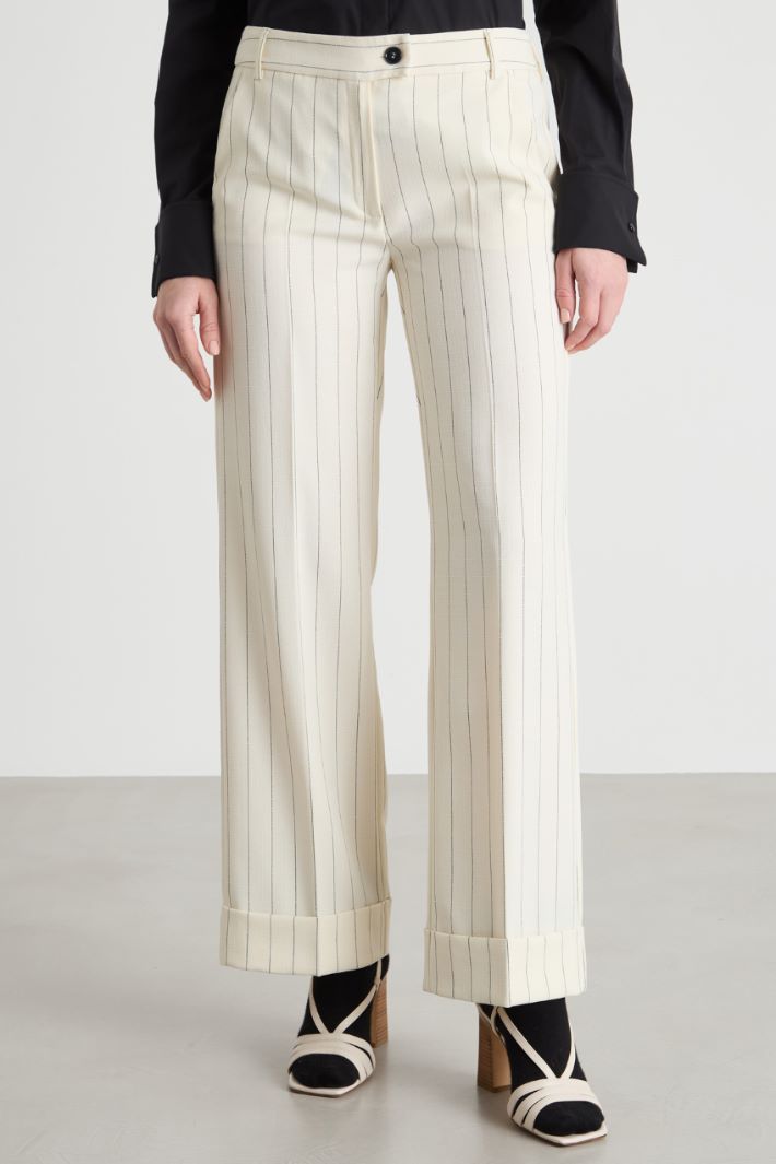 Pantalón recto con vuelta Intrend - 2