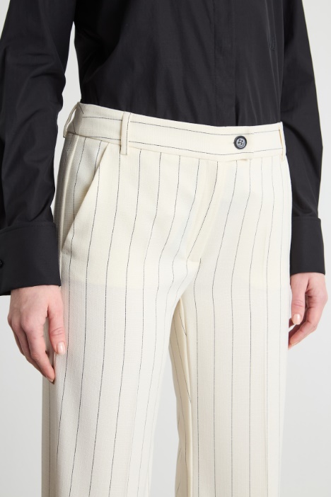 Pantalone dritto con risvolto
