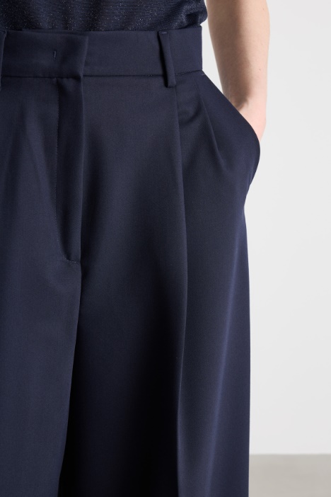 Pantalón ancho con doble pinza