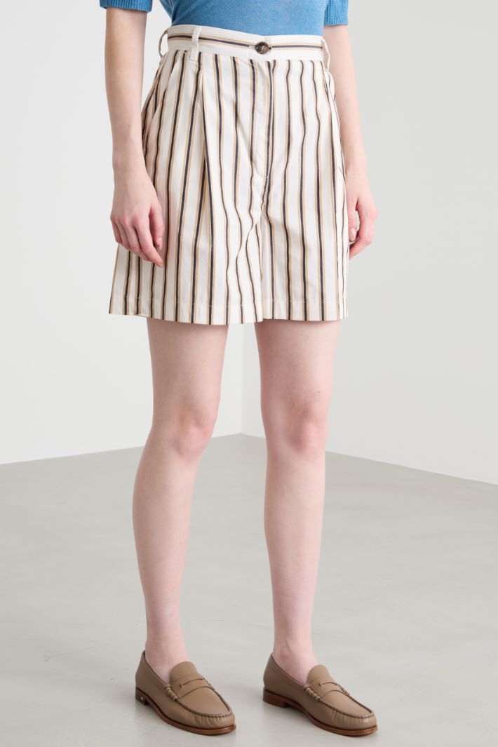 Poplin Bermuda shorts Intrend - 2