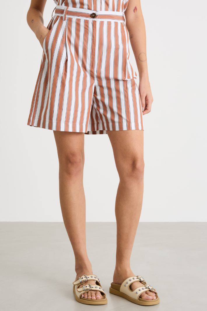 Poplin Bermuda shorts Intrend - 2