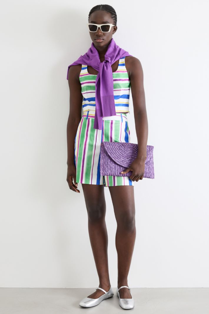 Shorts in raso a righe multicolor Intrend