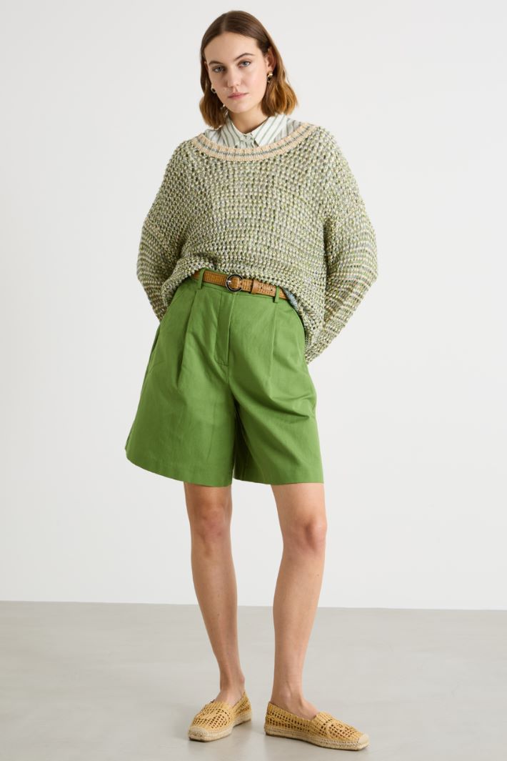 Flared Bermuda shorts Intrend