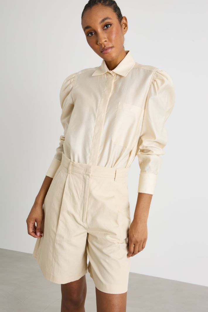 Flared Bermuda shorts Intrend - 2