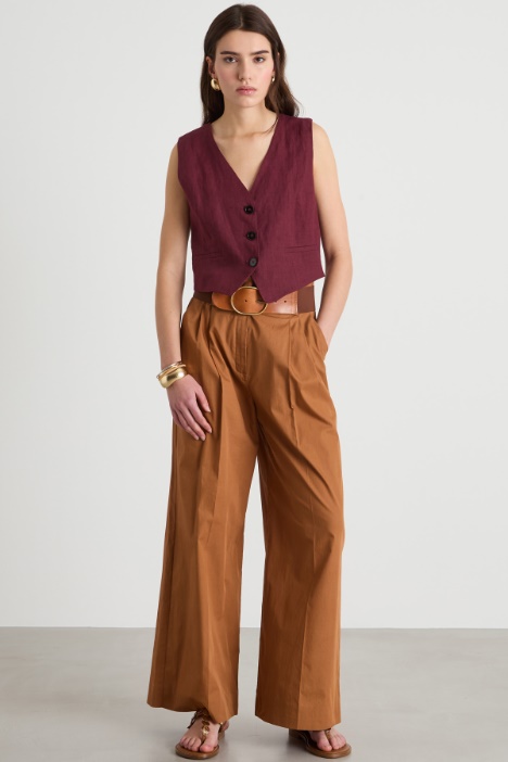 Gilet aderente in tela Intrend