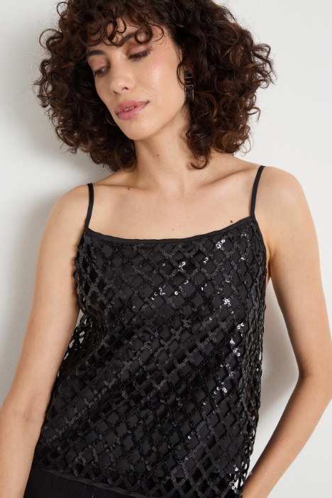 Top in rete con paillettes ricamate