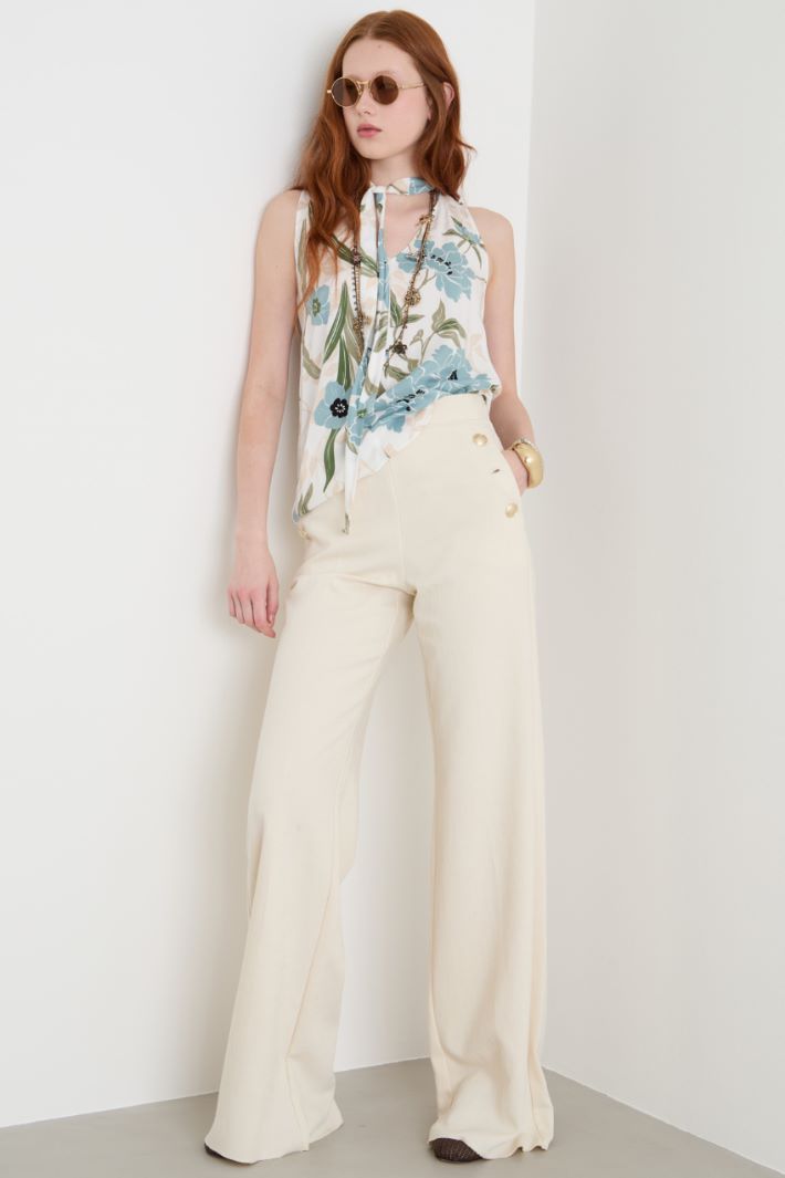 Bow-detail twill top Intrend