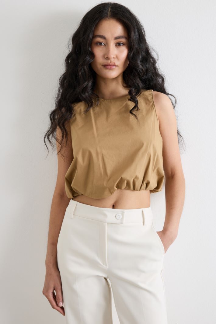 Sleeveless Top with Elasticated Hem Intrend - 2