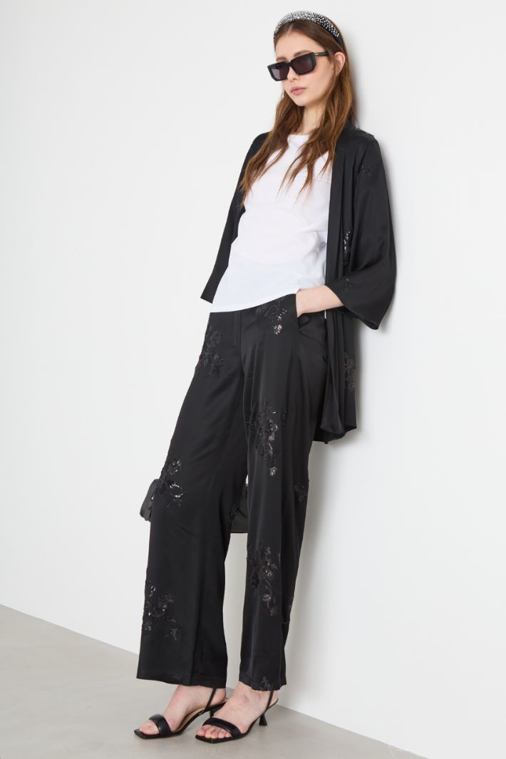 Short sequinned kimono Intrend