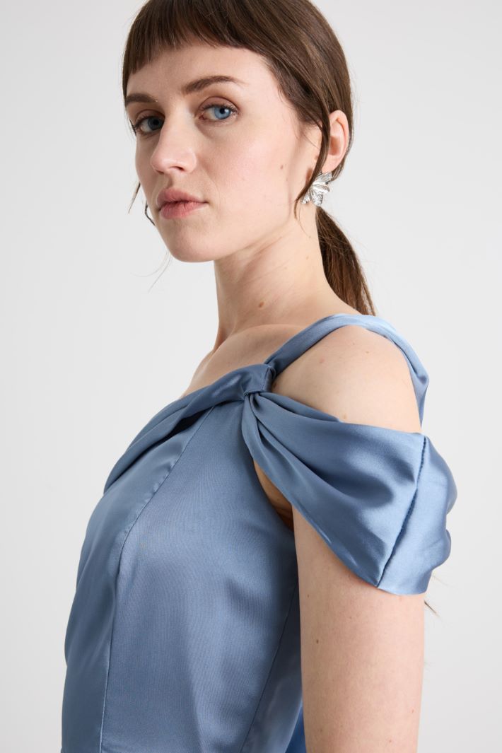 Abito monospalla in raso Intrend - 3