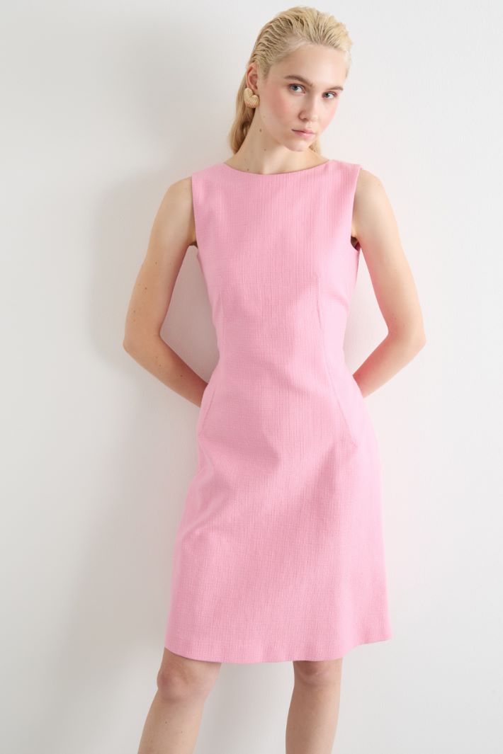 Bow-back dress Intrend - 2