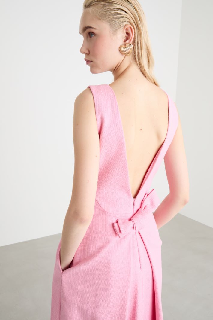 Bow-back dress Intrend - 3