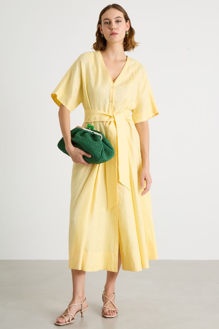 Belted linen shirt dress Intrend