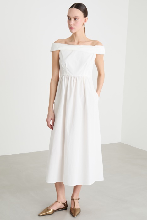 Abito off-shoulder in popeline