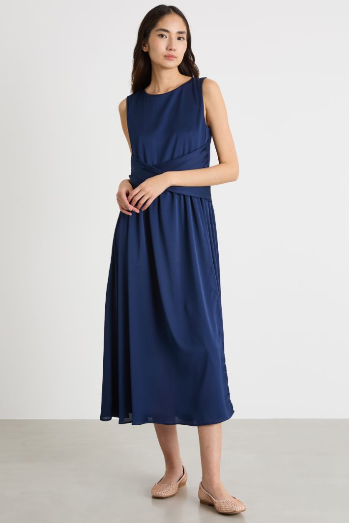Flowing crepon dress Intrend - 2